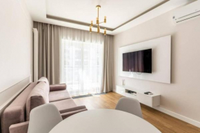 Urban Chic - Mennica Residence - One Bedroom Apartment -CityCenter&18